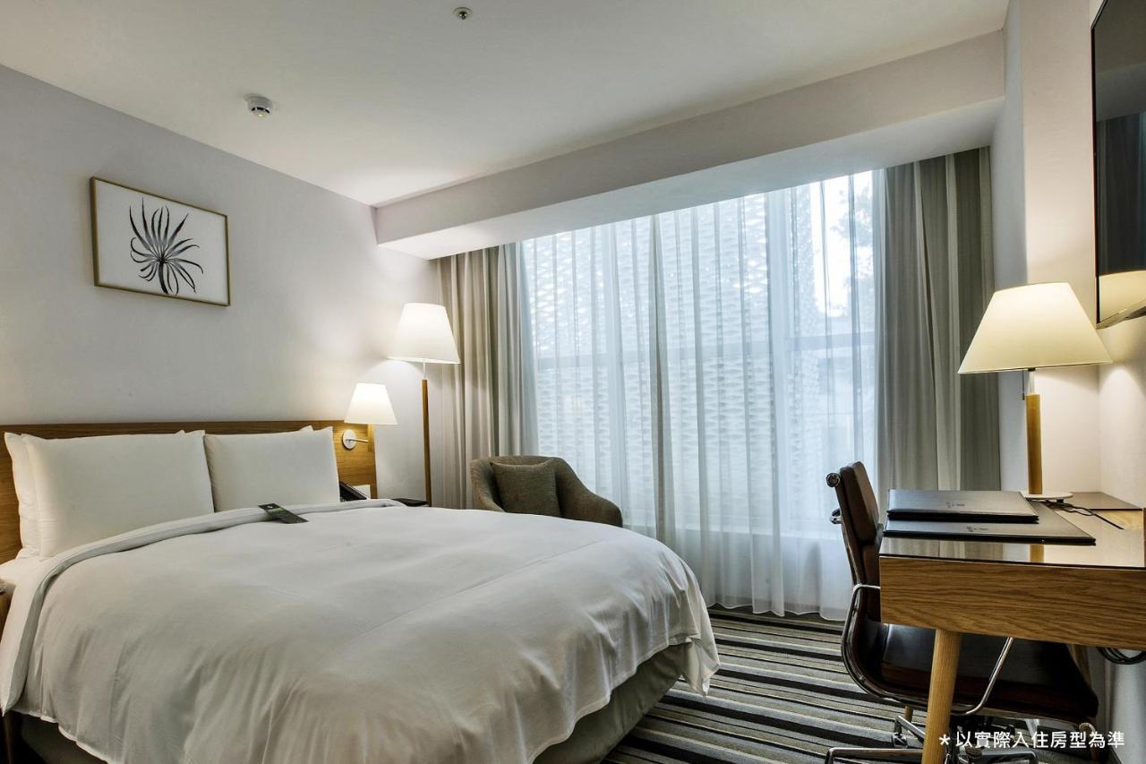 Hotel The Carlton Taichung Exterior foto