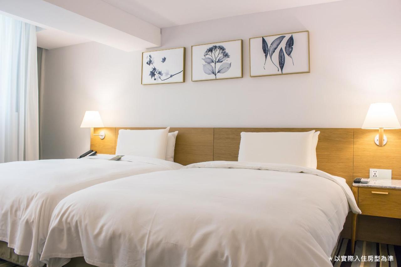 Hotel The Carlton Taichung Exterior foto